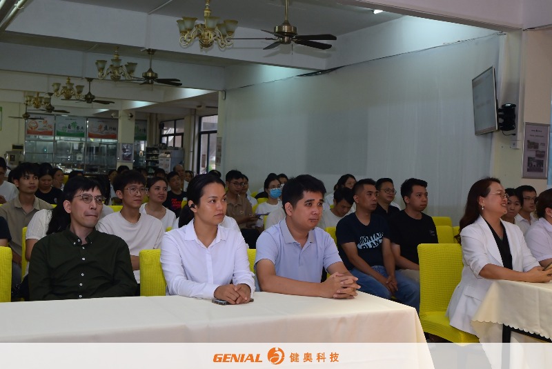 八月启动会_美化02 (1).jpg